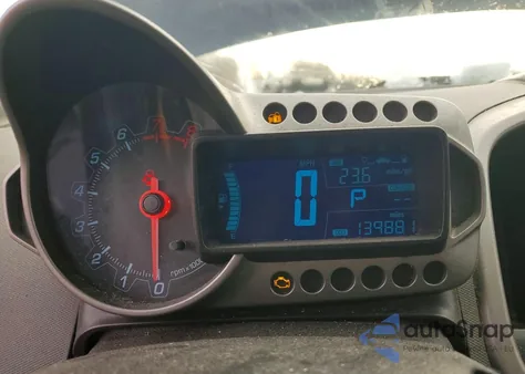 2015 Chevrolet Sonic Lt z USA, uszkodzony, nr VIN 1G1JC5SH6F4215596